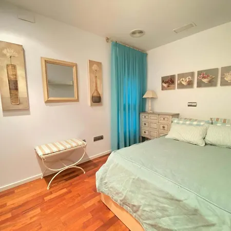 Spacest - Carrer De Sant Vicent Martir A * Valencia